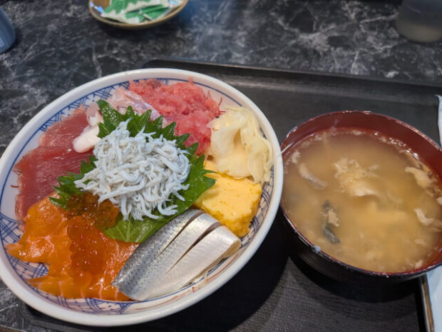 お食事処 ようちゃん